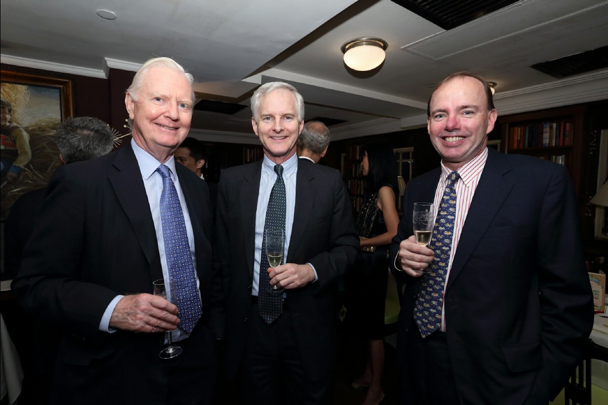 20121105 Trinity Dinner in HK with Sir Gregory Winter18